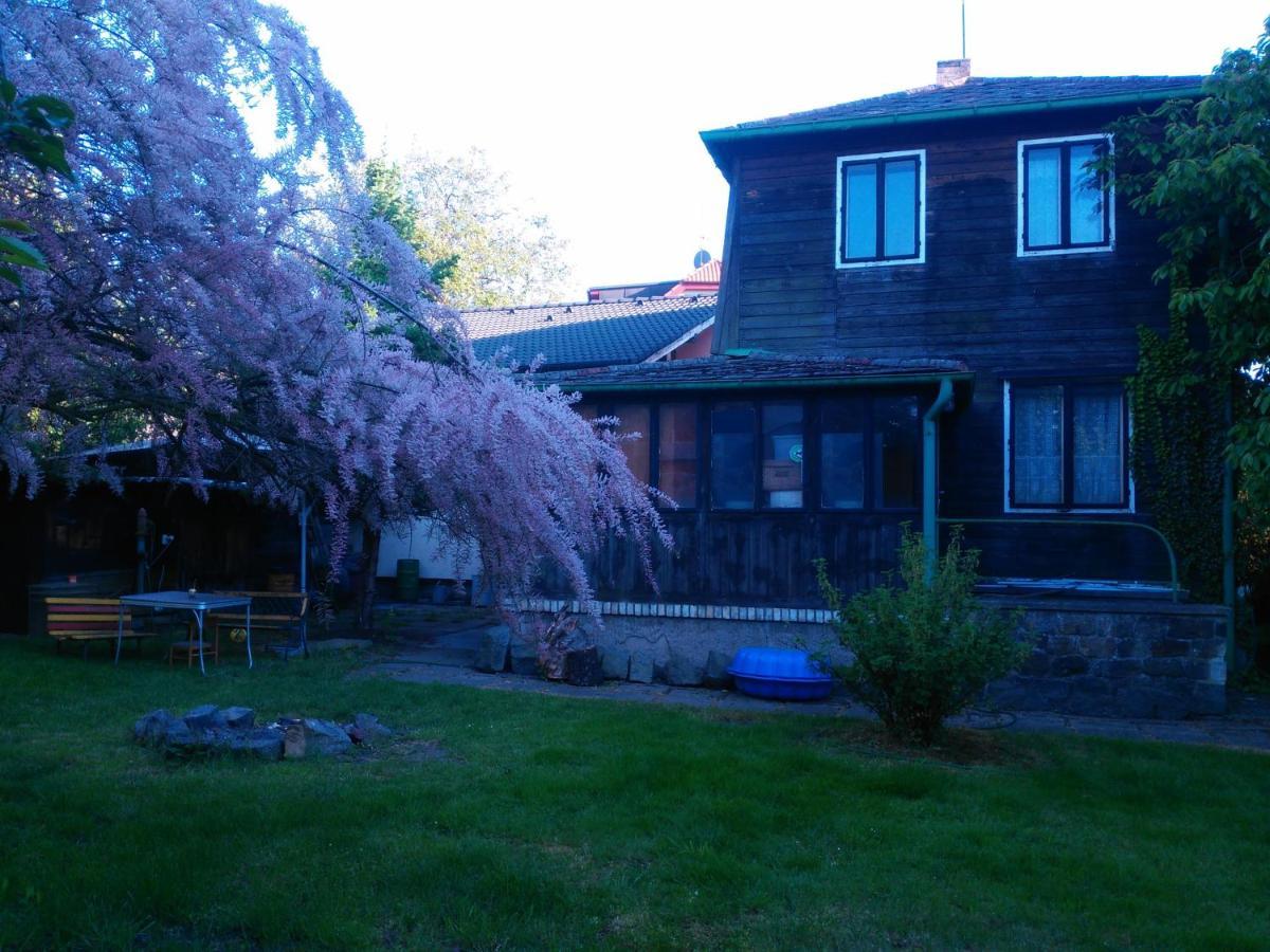 Old Summer House With Renovated Bathroom Prag Exterior foto