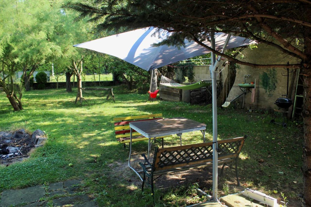 Old Summer House With Renovated Bathroom Prag Exterior foto